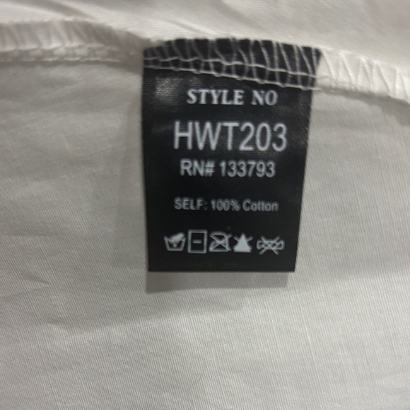 NEW POL Elegant White Embroidered Women's Top Sz Medium - Picture 6 of 6